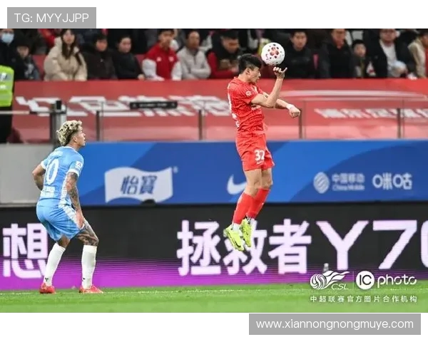 2026年怡宝中超联赛首轮激战上海海港不敌河南俱乐部遭遇开门黑